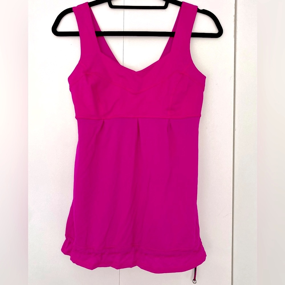 Lulu lemon fushia tank